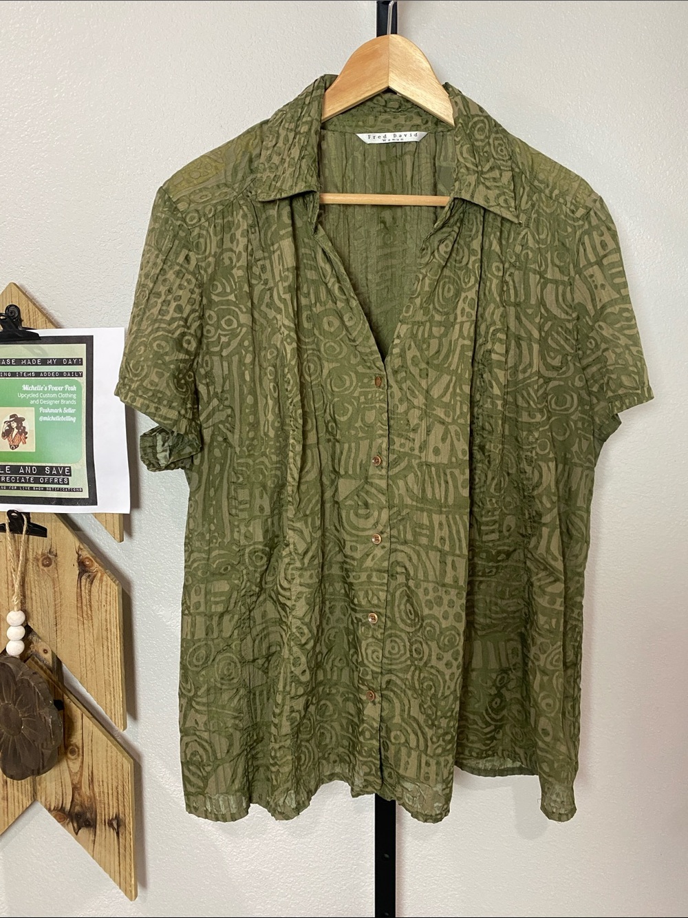 Fred David Olive Green Patterned semi-sheer Short Sleeve Button Front Blouse